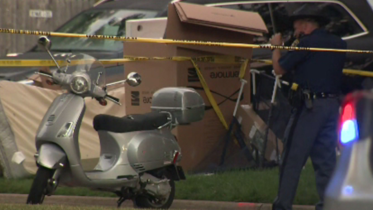 Man killed after losing control, crashing Vespa in Grosse...